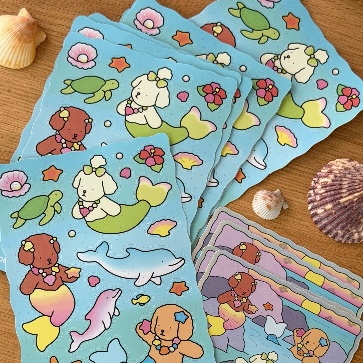 Bobbie Goods Sticker Sheet - Mermaid
19 stickers!
Holographic details
Weatherproof
Gloss finish
Sheet is 5" x 7"