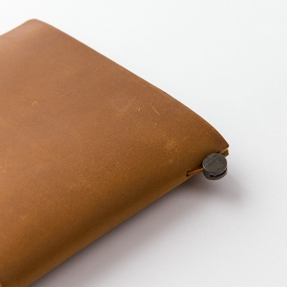 TRAVELER'S notebook Camel (Regular Size)