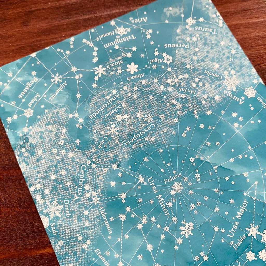 Designed by Yusei Shokai
These are best used with water-based inks in general, but dye inks are more suitable than pigment inks (they are easier to refresh cleanly). In rare cases, some inks are difficult to reject, so please try them out before using them.
Includes:
Body size: 100x148mm (postcard size)
Material: Paper (1 pack of 5 sheets
