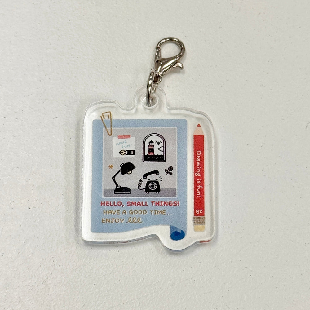 eric Acrylic Charm - Drawing is Fun!
Acrylic charm from Japanese artist eric. A great accessory for your traveler's notebook, bag, or anything you can think of that needs a cute touch
Lobster Clasp
Designed by eric