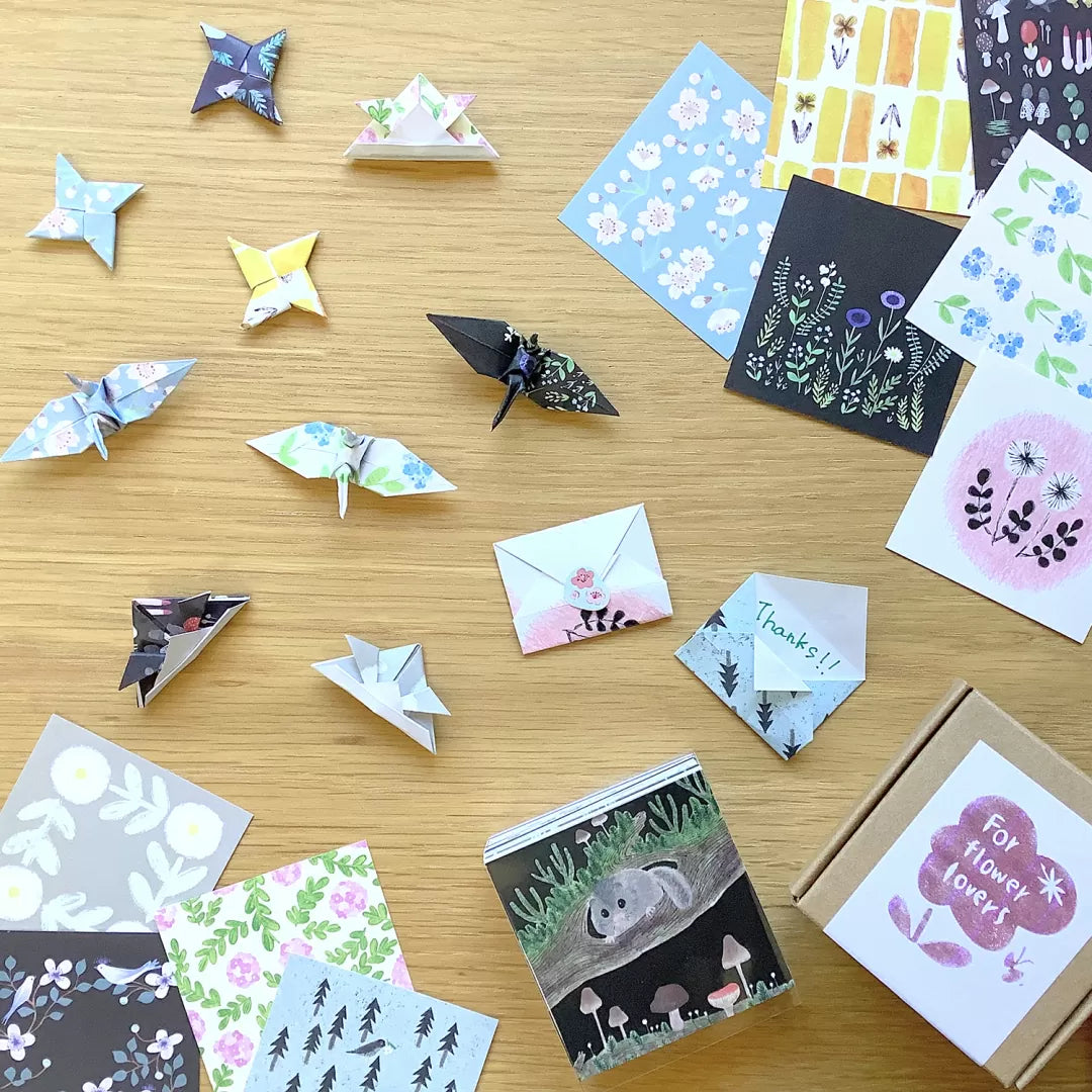 4legs Tiny Letter Paper - For flower lovers