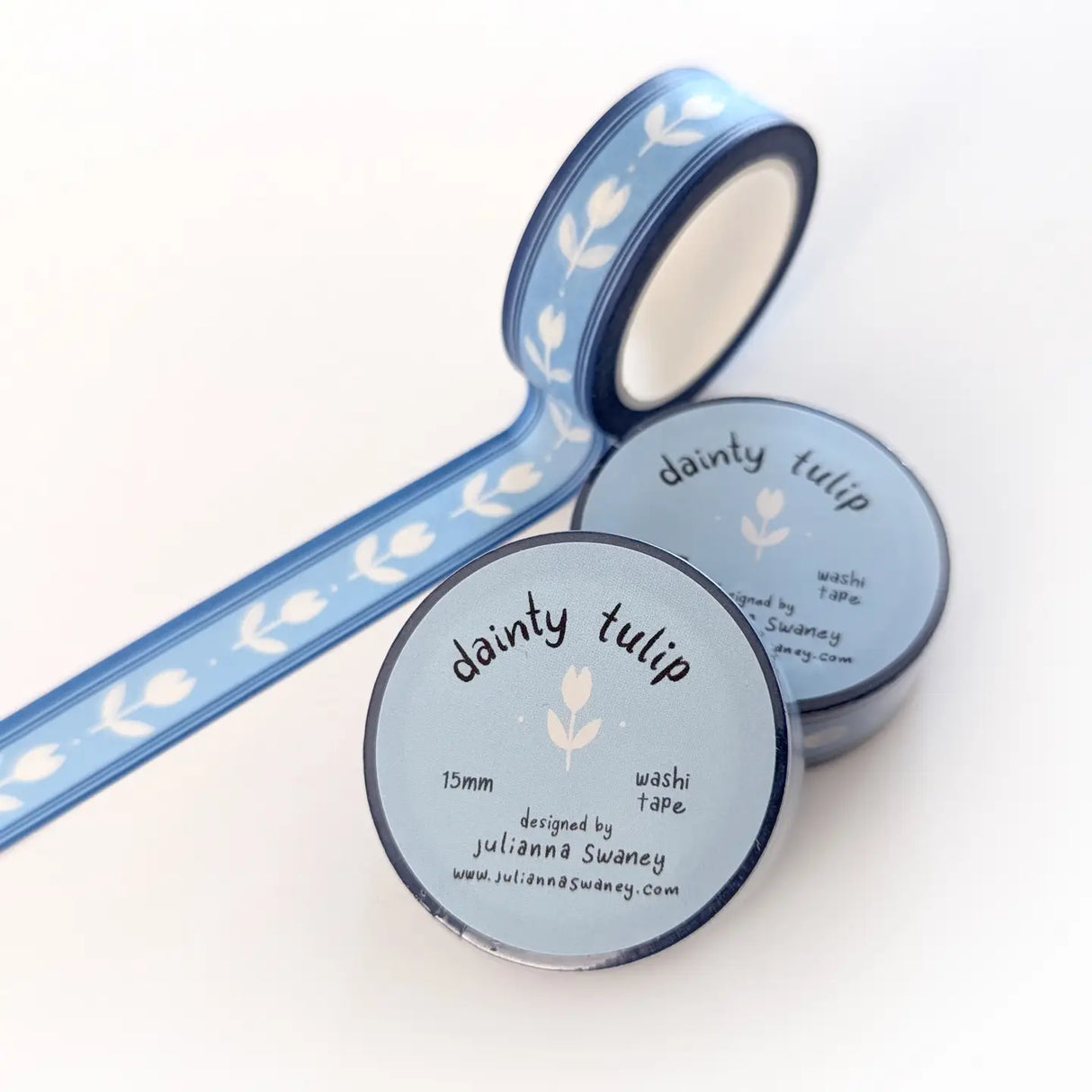 This cute washi tape is made from my original illustrations and it features a decorative flower pattern.
