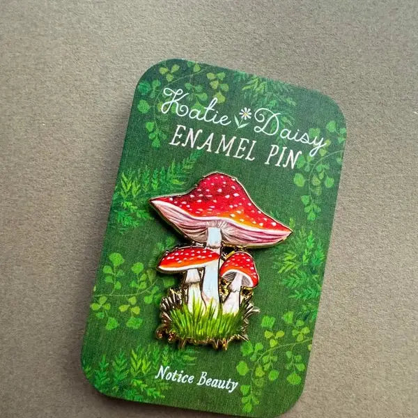A tiny treasure to pin on your jacket, tote, or favorite old flannel—each one a little love letter to country delights, small joys, and the art of noticing.
Details:
• 1.75” on the longest side
• Gold-plated finish
• Rich, detailed UV printing
• Double pin posts with sturdy metal backings
• Mounted on a backing card
Designed with love in my Oregon studio. Manufactured in China.
Collect them all or gift one to a kindred spirit. 🌸