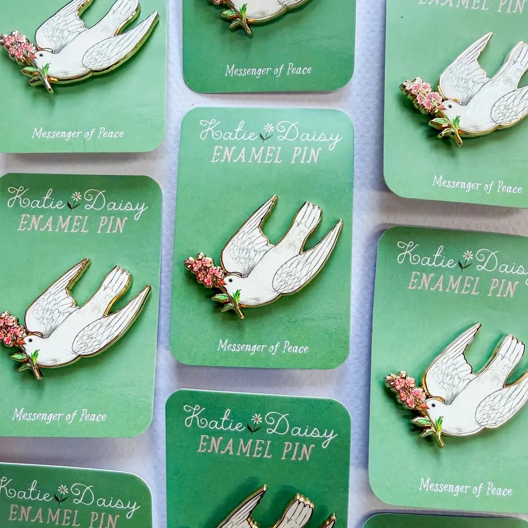A tiny treasure to pin on your jacket, tote, or favorite old flannel—each one a little love letter to country delights, small joys, and the art of noticing.
Details:
• 1.75” on the longest side
• Gold-plated finish
• Rich, detailed UV printing
• Double pin posts with sturdy metal backings
• Mounted on a backing card
Designed with love in my Oregon studio. Manufactured in China.
Collect them all or gift one to a kindred spirit. 🌸