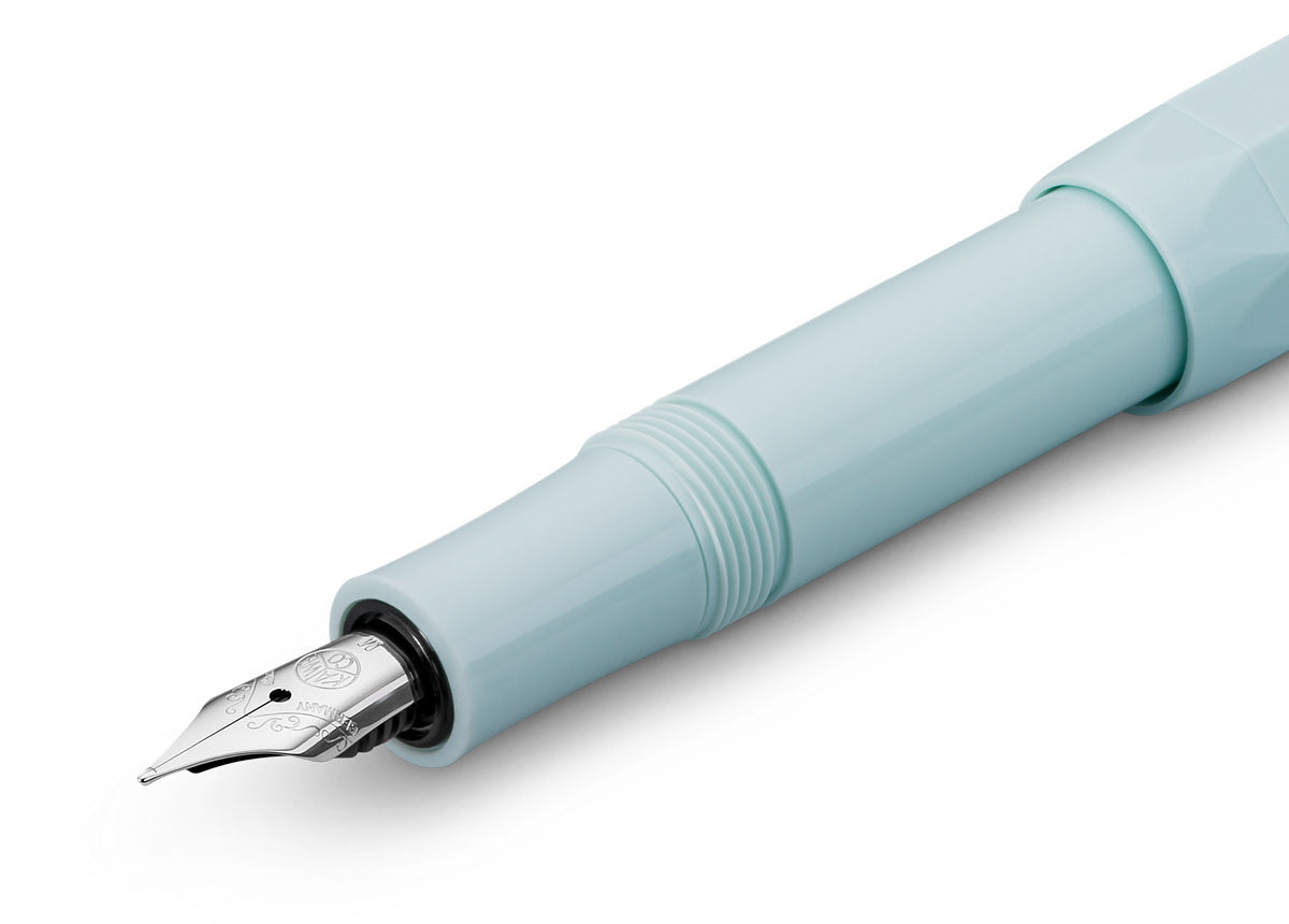 Pluma estilográfica Kaweco Skyline en color menta