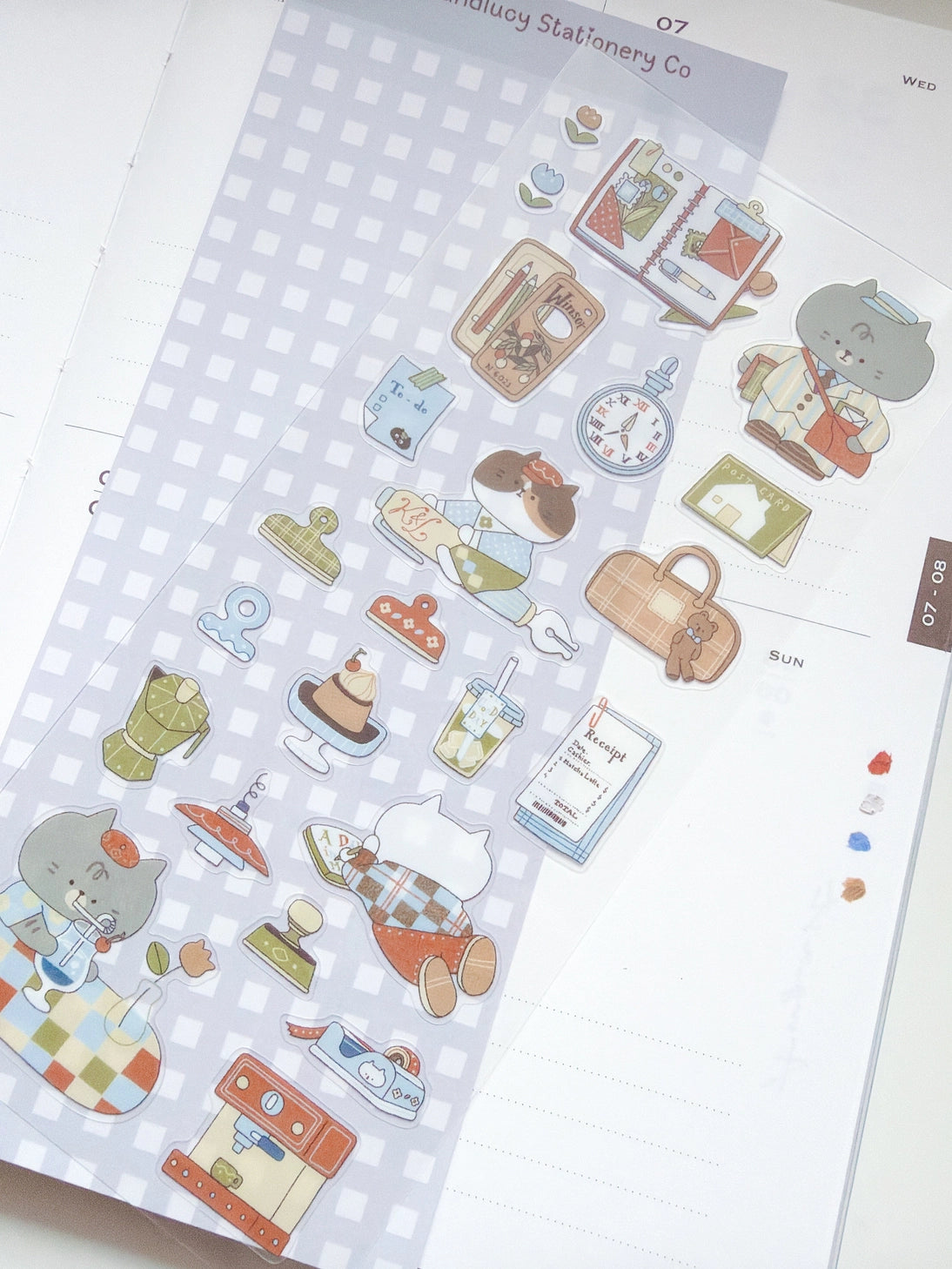 A collaboration with Idiot Sandwich, a Vietnam based illustrator
Perfect for journaling, planning, scrapbooking or just sending happy mail
Printed on Matte P.E.T Clear sticker
Size: 3.25 x 7.25 inches