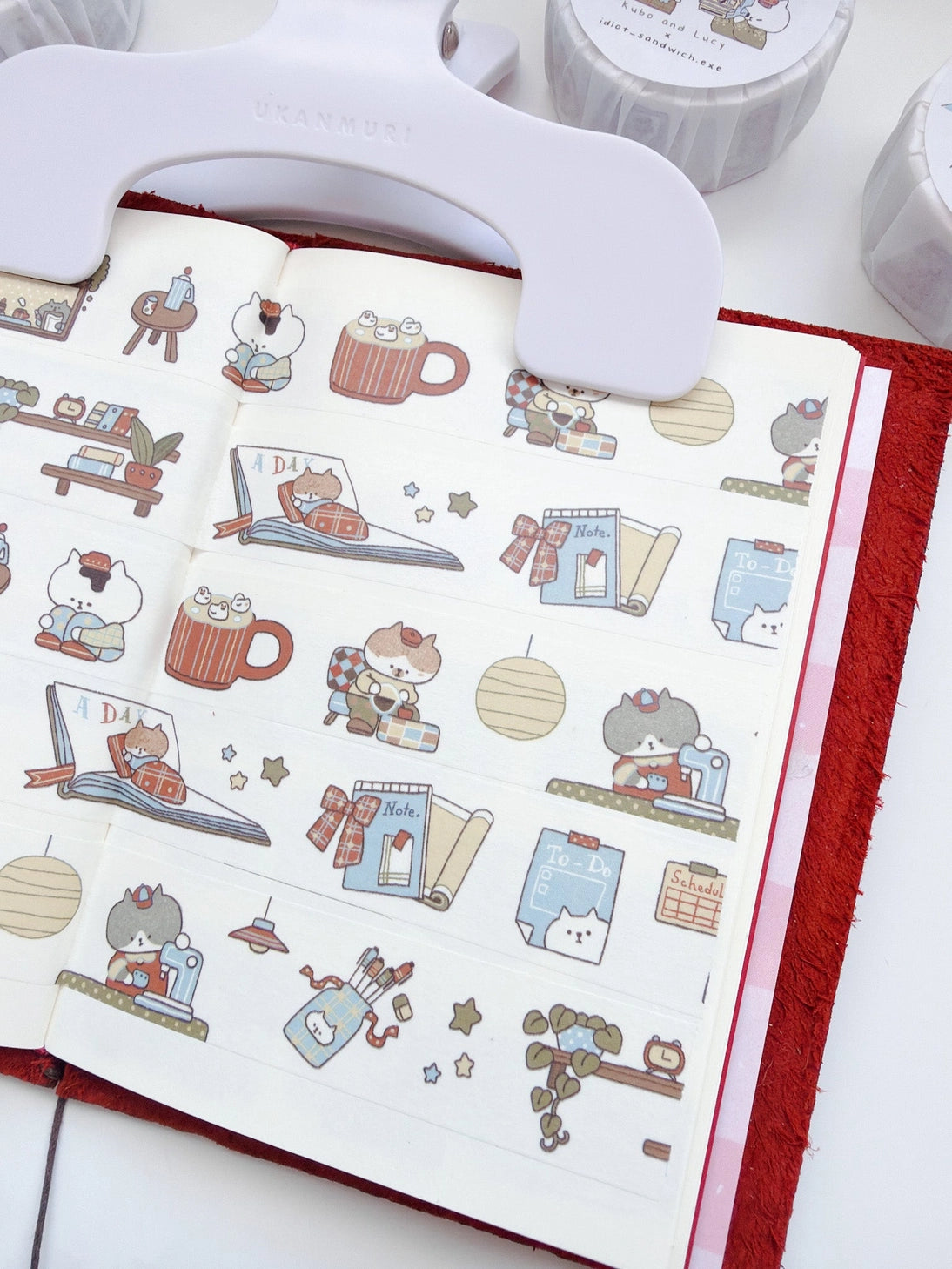 Kuboandlucy X Idiot Sandwich My Journal Sips V.1 (Cafe Journaling) Washi Tape
20mm Japanese Washi Tape
Exclusive collaboration with Idiot Sandwich
Perfect for all planners, journals or add a little personality to your letters or gift wrapping