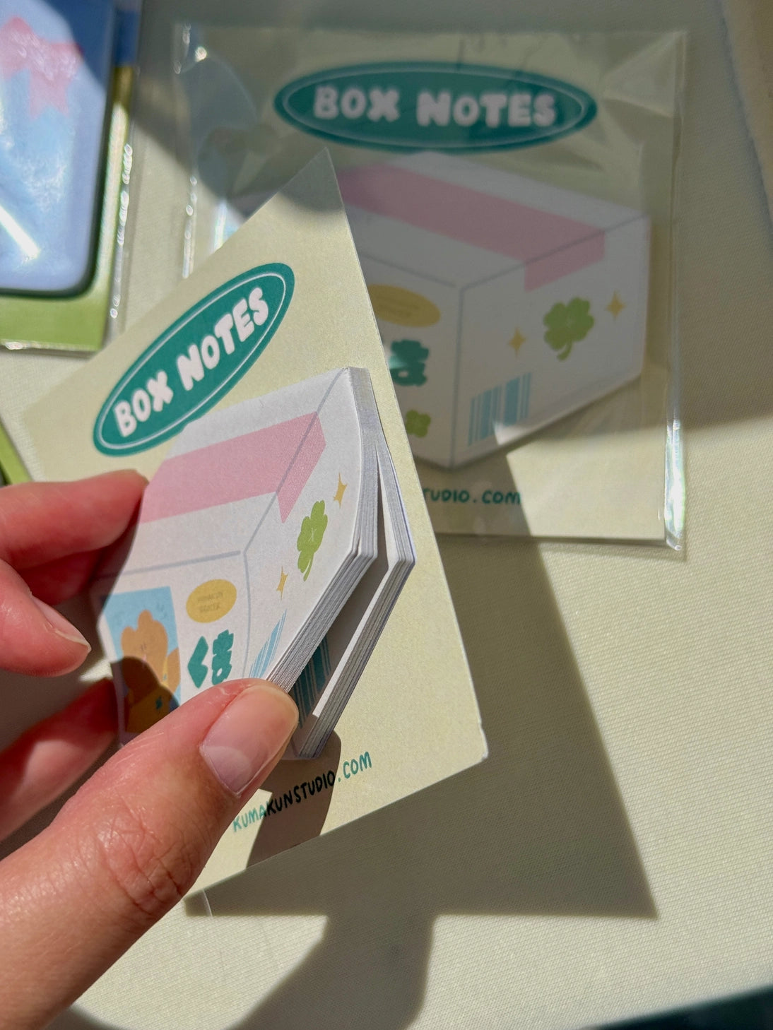 Perfect for notes or journal inserts
Sturdy paper for your inky pens :)
Size: 2.25” x 3” inches
25 sheets per pad