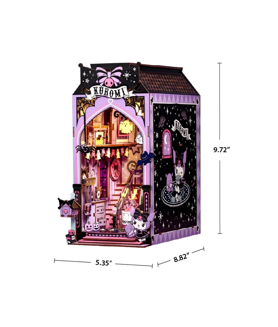 Step into the mysterious world of Kuromi! Bring her spooky fortune-telling lair to life, complete with a crystal ball, tarot cards, and eerie details that set the perfect mystical mood. This miniature scene is crafted with intricate details and comes with LED lighting to create an enchanting atmosphere on your bookshelf.
Perfect for fans of Kuromi, magic, and all things spooky, this kit offers a fun and immersive building experience that transforms any space into a cozy, mysterious hideaway. Build, decorate