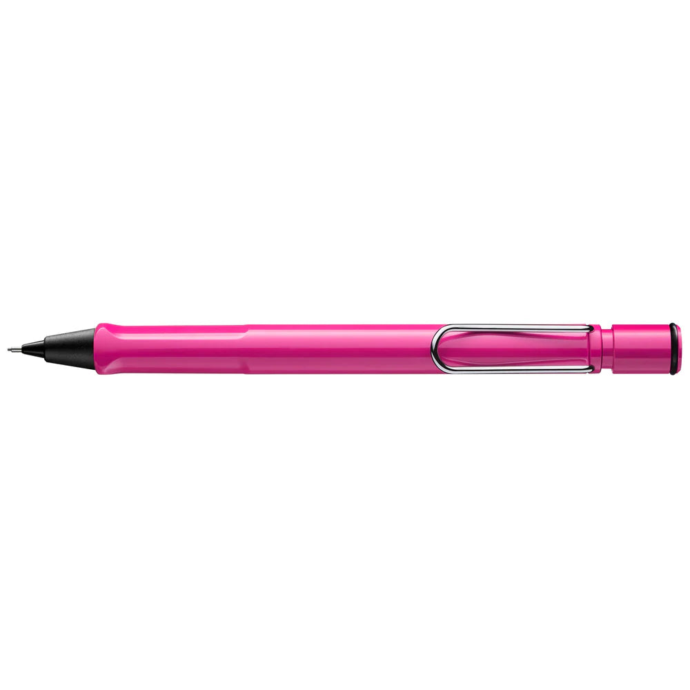 Fountain pen, icon, global success: the LAMY safari has been a beloved classic since its introduction in the 1980s and enjoys a cult status untypical for a writing instrument. Countless colours and ever-changing special editions make hearts beat faster - whether for the pencil case or the carefully curated fountain pen collection.
The LAMY safari is more than the sum of its details: it is aesthetic, robust and individual. The distinctive, self-sprung clip keeps the writing instrument securely fastened in p