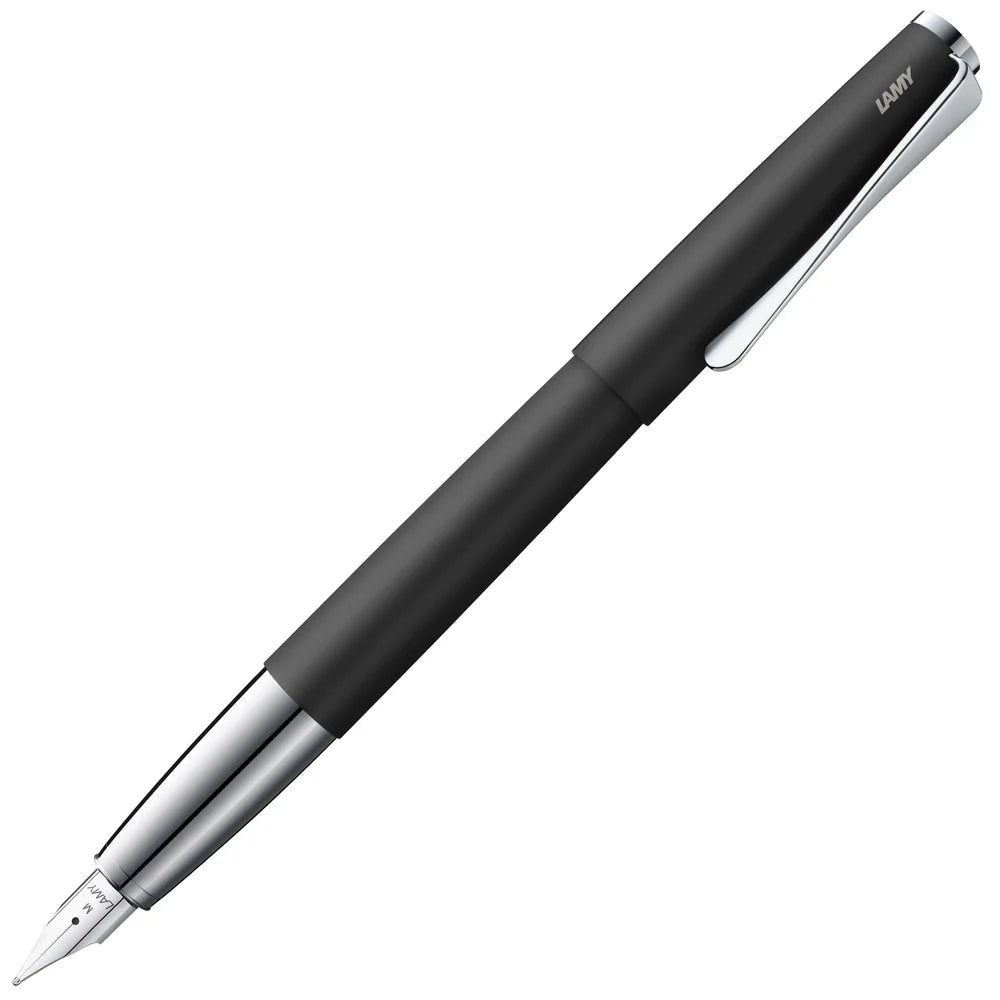 The LAMY studio convinces with timeless elegance and a universal design. The slightly curved, slim shape of its all-metal body seamlessly emerges from the individual case parts and is deliberately minimalist. The gentle curvature and harmonious proportions make the clip the trademark of the LAMY studio: it contrasts the matter-of-fact basic shape with an innovative design accent and creates a unique overall appearance.
The LAMY studio is assembled by hand at the LAMY craftsman's workshop in Heidelberg. In