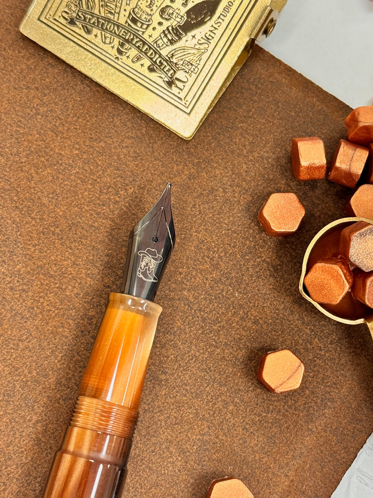 Little Craft Place x Penlux Masterpiece Delgado Fountain Pen - Howdy Houston