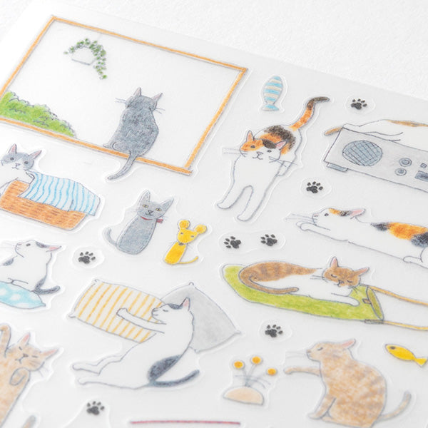 Midori Sticker Sheet - Medium Cat
The "Cat Pattern <m>" sticker is a slightly larger sticker, so it's perfect for decorating the margins of your notebook or notebook pages. The various cat expressions and movements are cute, and it's a design that you'll want to put on according to your schedule, such as shopping, reading, or taking a break.
