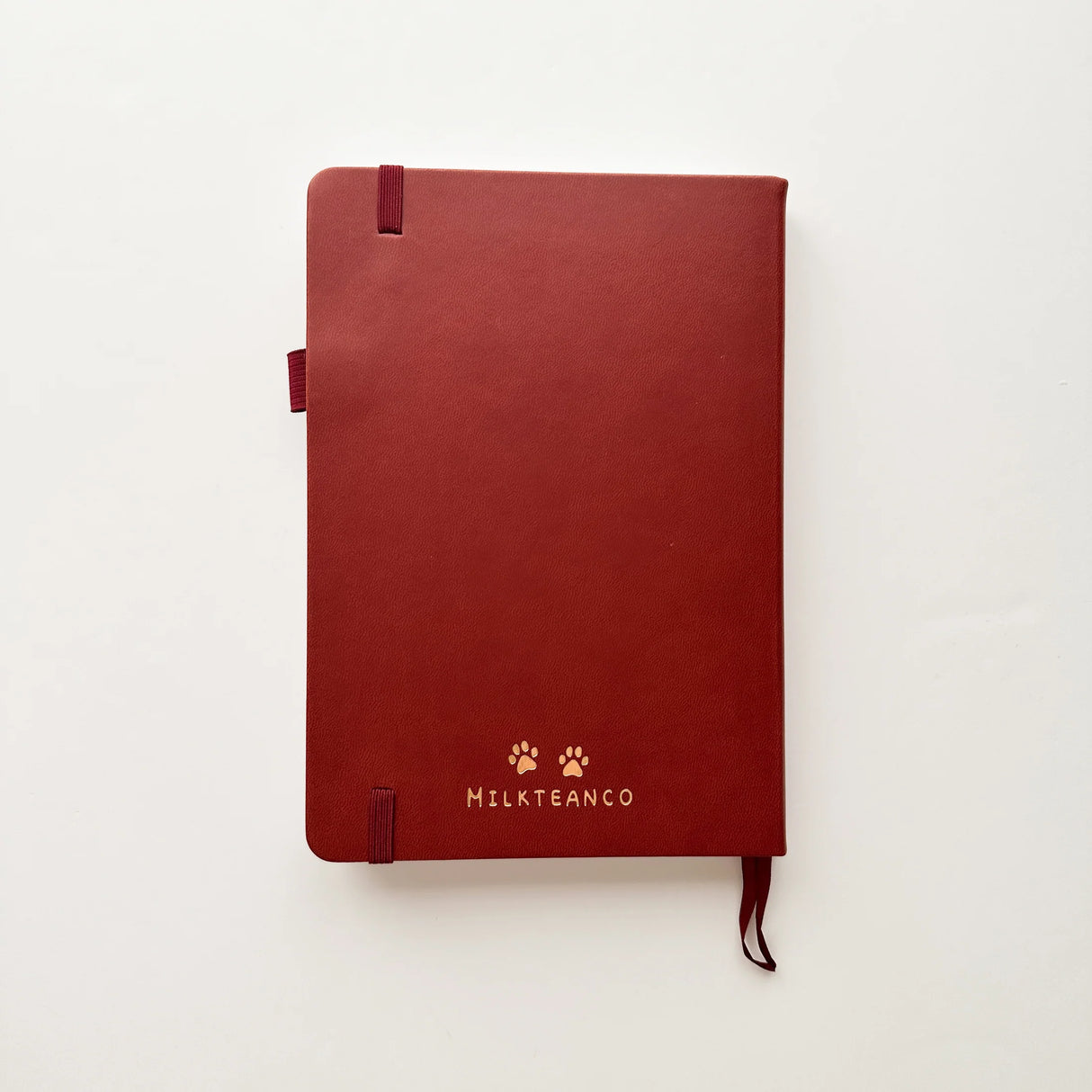 Fire Spirit Journal in a beautiful, rich dark terracotta colour🔥with Gold Foil Logo✨
Product Details:
Size: A5 (5.70 x 8.26 inches)
160 Dotted Grid Pages (5 x 5 mm)
2 Bookmarks
Elastic Band and Pen Holder
Expandable storage compartment