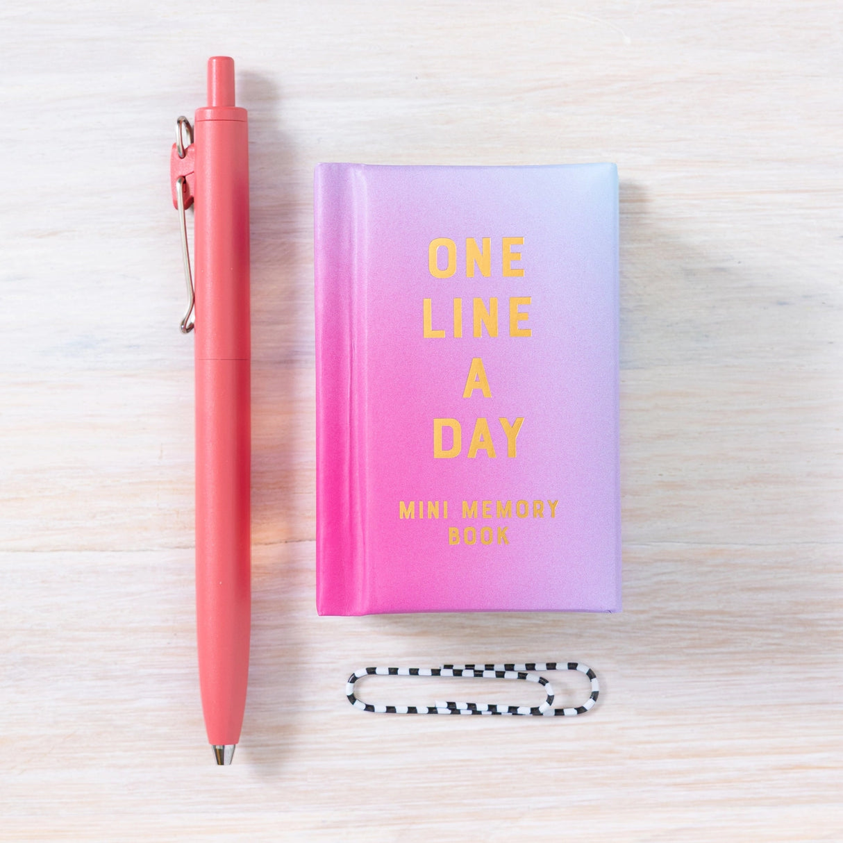 Product description
Capture life’s moments big and small in this charmingly compact one-year memory book from the bestselling One Line a Day series.
This keepsake mini memory book invites you to record a single line once a day over the course of a year. Adorable and perfectly sized to fit in a backpack or pocket, or tuck into a display of favorite collectibles, this journal takes just a moment to fill in but collects a year’s worth of memories. More than a daily diary, this is a uniquely rewarding, screen-