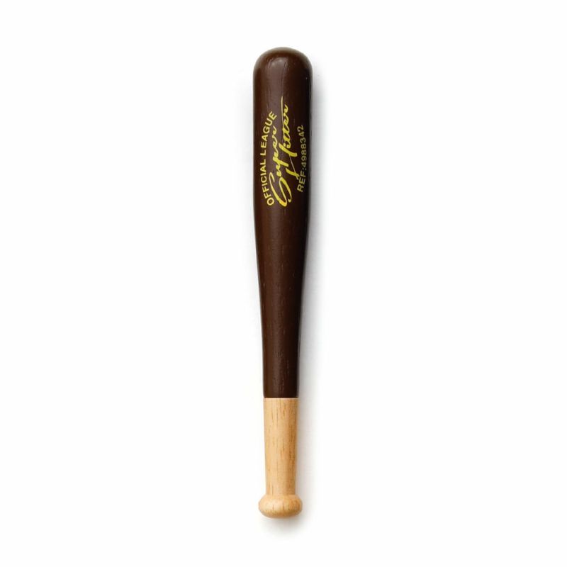 A wooden baseball bat pen by Penco. The bat handle acts as the cap, and the pen tip is made of brass.
Comes in black oil-based ink with 0.8mm tip. 
