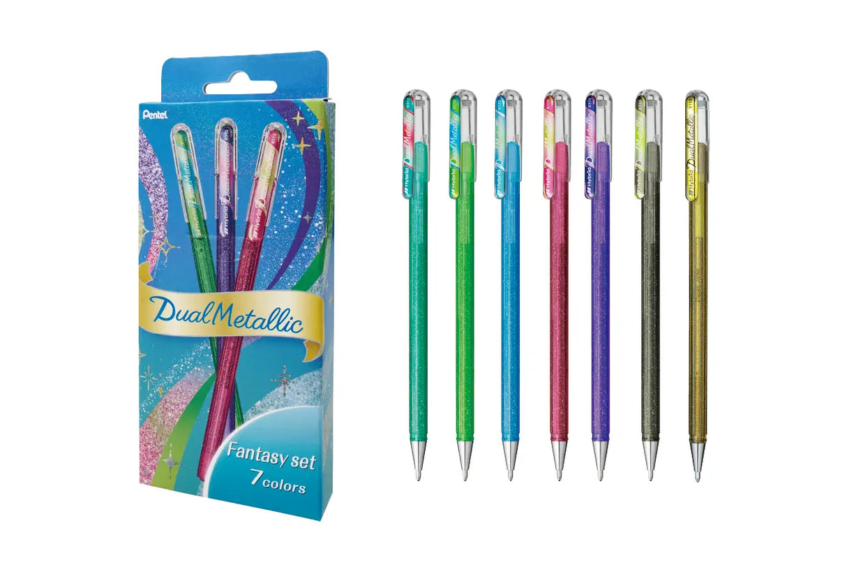 The Dual Metallic is a playful ballpoint pen with two sparkles in one line.
Because the ink and glitter colors are different, they produce colors that can be seen depending on the angle of light and the color of the background.
White paper has a delicate shimmer, and black paper has a deep, fantastic brilliance. With just one pen, you can create a variety of expressions that attract the viewer's heart.
It is finished in a set case made of paper material with a glittering hologram finish. Inside the case, t