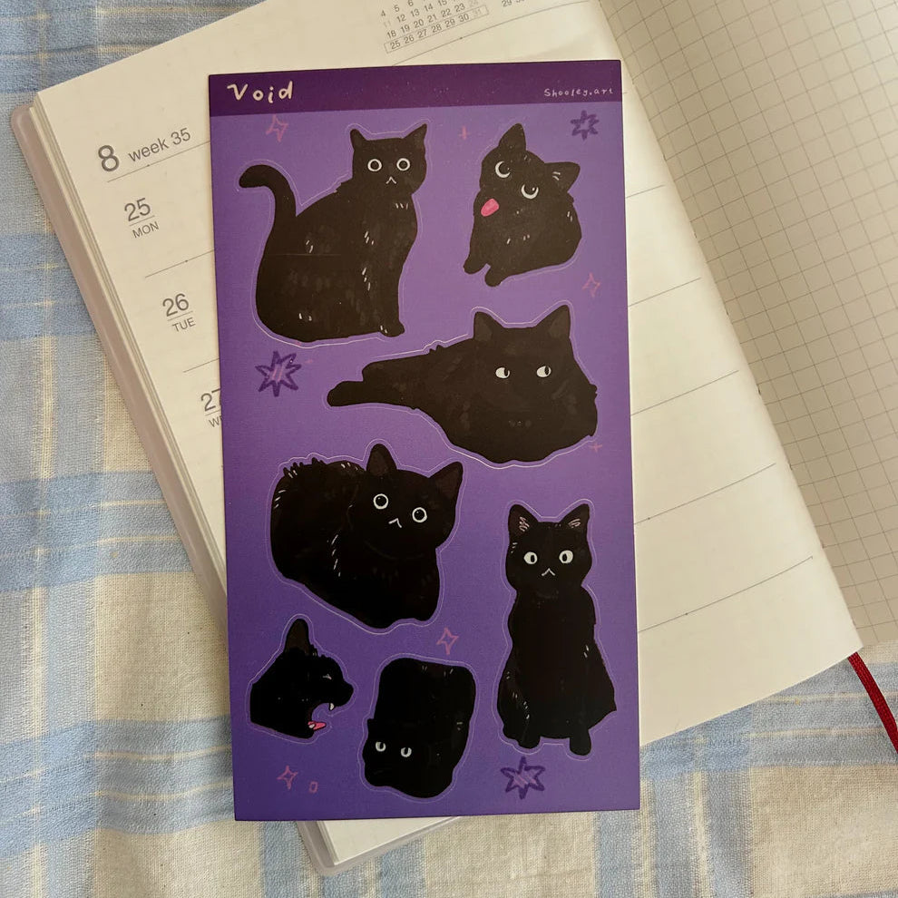 Shooley - Black Cat Vinyl Sticker Sheet
Matte vinyl sticker sheet.
Size: ~ 4 x 6 inches (10cm x 15cm), backing card 4 x 6.7 inch.
Each sticker sheet comes packaged in a sleeve with backing card.