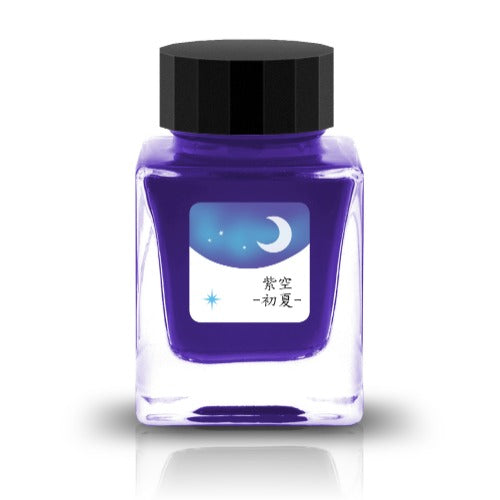 The Special Collaboration collection features inks from Tono & Lims during the "A Space Walk 2025" event in New York City! These collaboration inks shine uniquely with playful elements such as shimmer paired with fluorescent colors. As this ink contains a generous amount of shimmer, it is strongly recommended to use with either a dip pen or glass pen only.
Collaboration with Hase Glass Works
30ml
Dye-based Ink