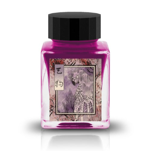 The Special Collaboration collection features inks from Tono & Lims during the "A Space Walk 2025" event in New York City! These collaboration inks shine uniquely with playful elements such as shimmer paired with fluorescent colors. The "Night Parade of Hundred Yokai" is a collection inspired by Japanese Yokai, which describes the monsters and ghosts that roam at night. These mythical colors are fluorescent and show their true appearances under UV lighting!
Collaboration with Glass Studio TooS
30m