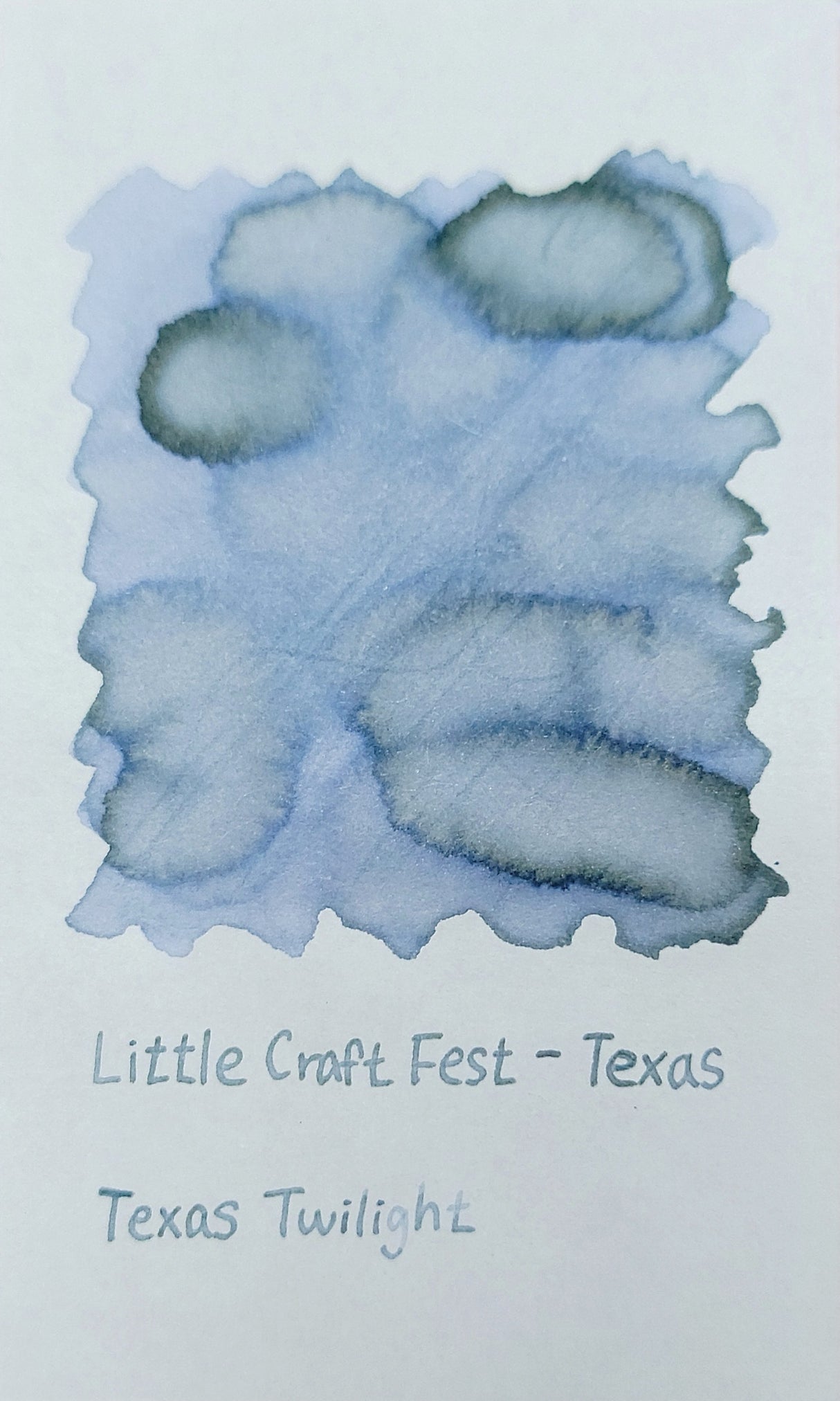 Reminiscent of a Texas sunset, this ink shifts beautifully with the paper beneath it, blooming from soft purples into deep, velvety blues as it dries. It carries a mysterious duality, drifting between light purple and pale green in a phenomenon we call“Changing Color.”