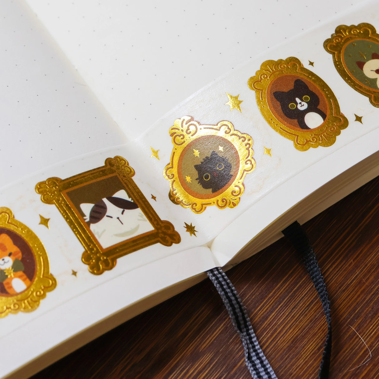 Full color washi tape with foil
Width: 30mm
Length: 5m or 16 ft
Matte
Designed in San Jose, California