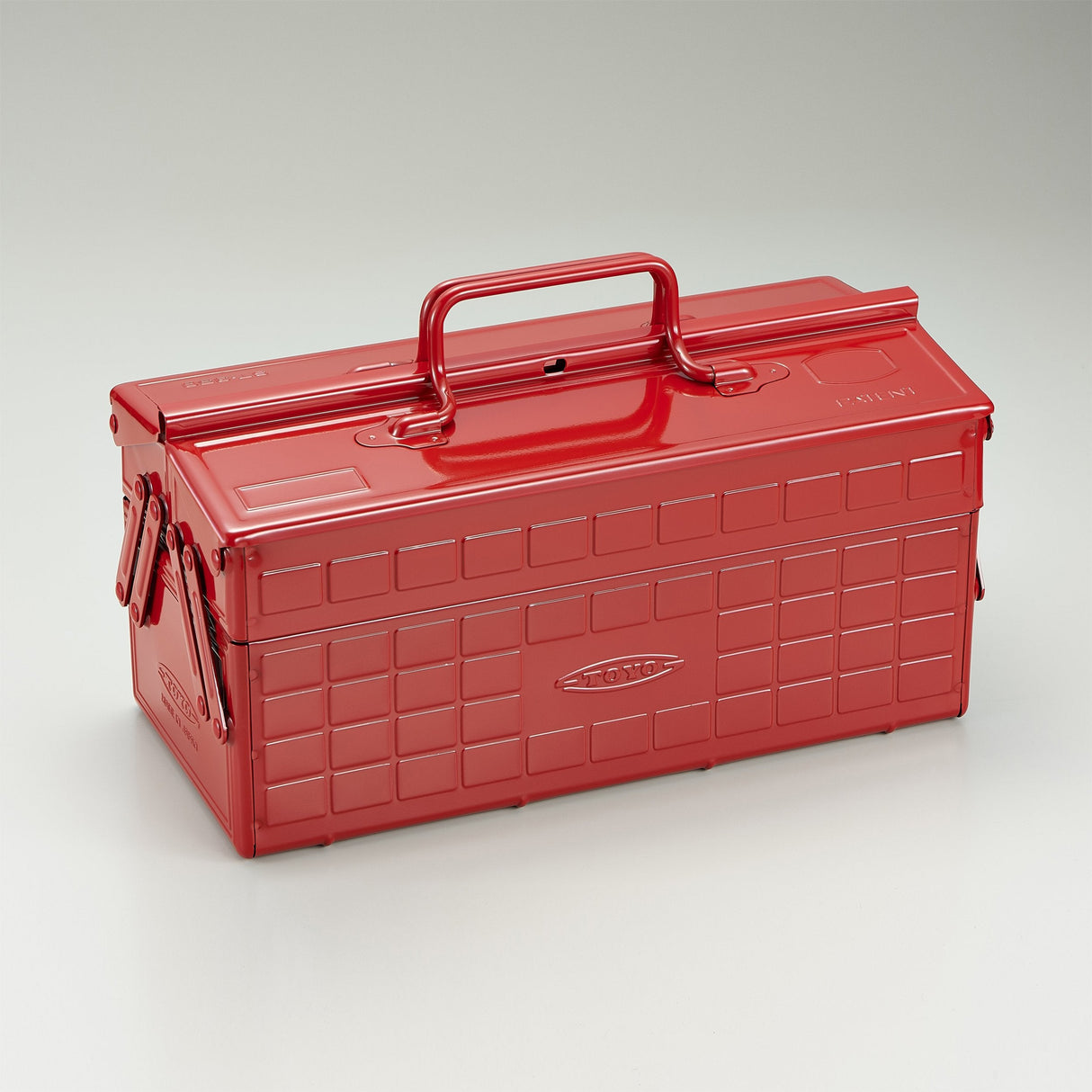Caja de herramientas voladiza Toyo Steel ST-350 roja