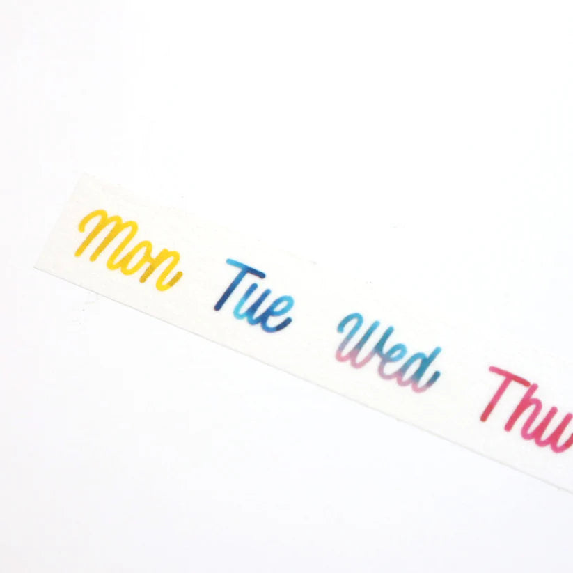 Colorful Days of the Week Washi Tape by forme.
The letters drawn using brush pens, glass pens, ornament nibs, etc. are very beautiful, but you can feel the bleeding of the ink, the strength and fluctuation of the writing lines, the shade of the ink, and the faintness of the ink.