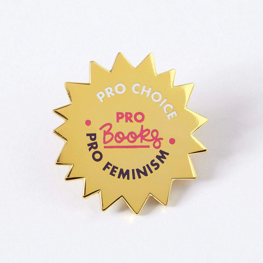 Pin de esmalte a favor de la libertad de elección, los libros y el feminismo