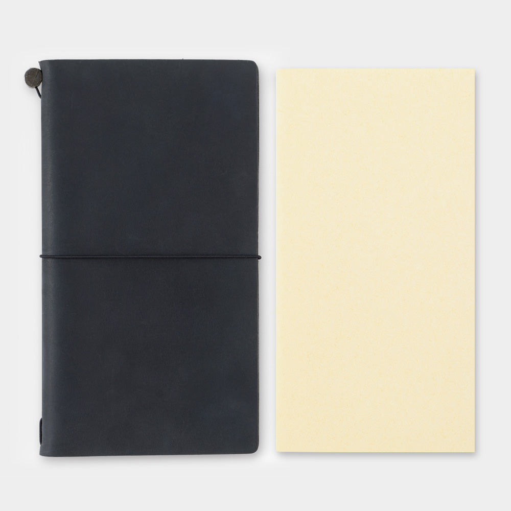 TRAVELER'S notebook 025 MD Paper Cream (Regular Size)