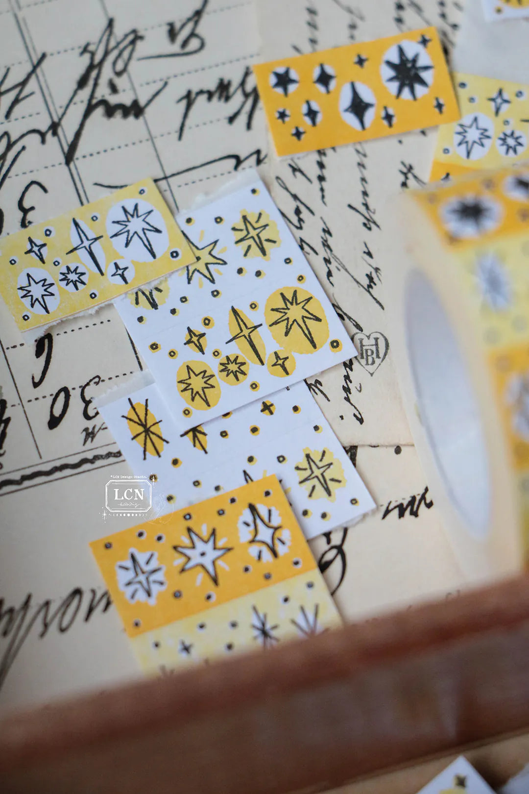 LCN Label Sticker Roll - Hand-drawn Star White