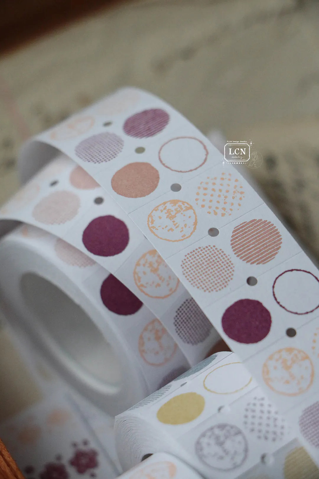 LCN Label Sticker Roll - Circle Red Tone