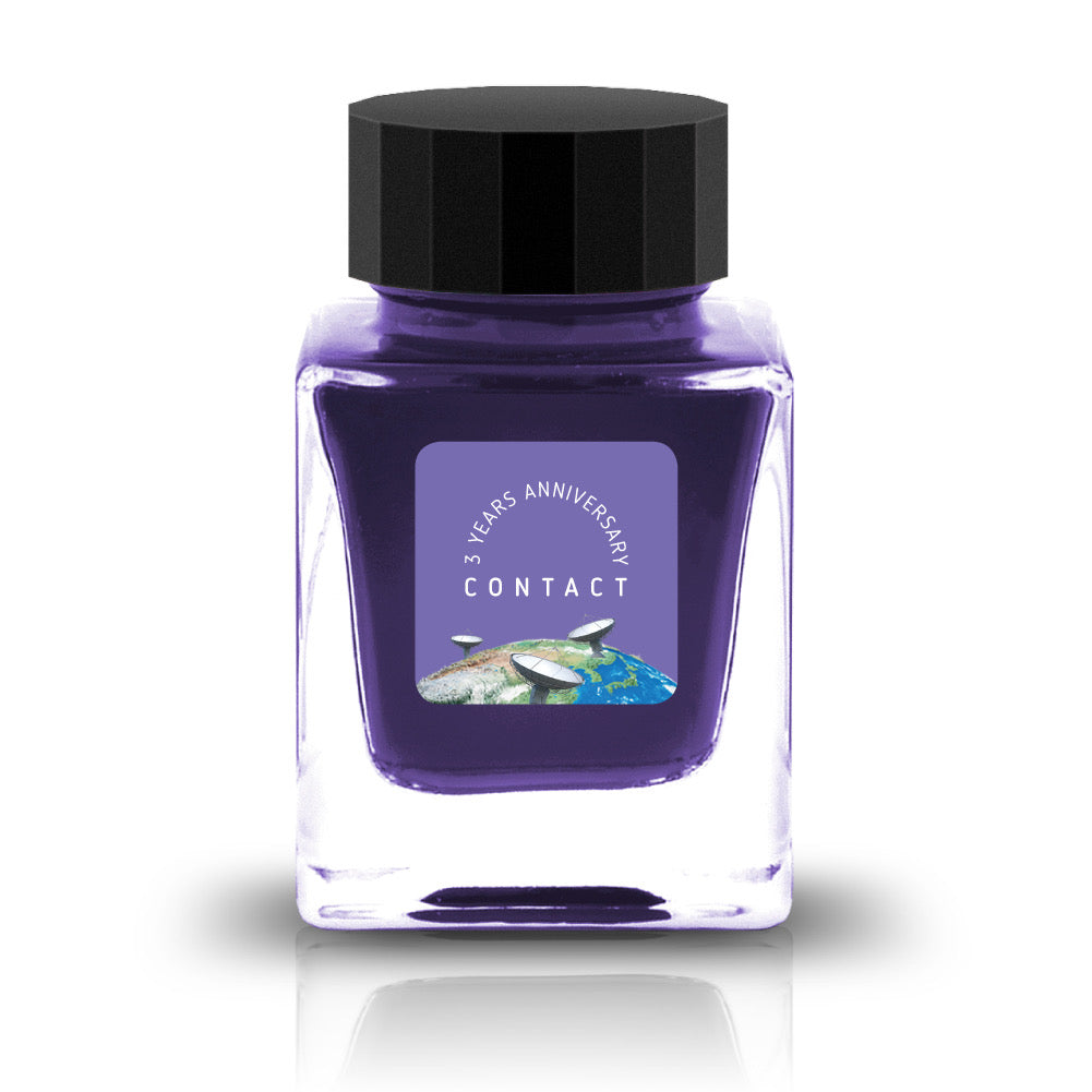 The Three-Year Anniversary Contact Collection features rich, vibrant colors with a smooth writing experience and fascinating characteristics such as shimmer and scent. The “Super” inks contain iridescent shimmer particles that shift color with the light, while the scented inks add a sensory twist to your writing. Please note that scented inks may feather when a large amount is applied—using fountain pen–friendly paper is recommended for the best results.