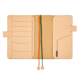 Hobonichi 2026 A5 Cover - minä perhonen hütte
