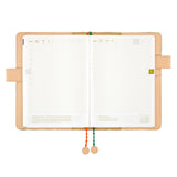 Hobonichi 2026 A5 Cover - minä perhonen hütte