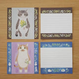 Featuring charming watercolor of cats with flowers and plants from Japanese illustrator 4legs

It is a convenient size that is not too big or too small.&nbsp;Please use it&nbsp;as a communication tool for small thank you and announcements.&nbsp;There are no lines on the front side, so&nbsp;you can use it freely as&nbsp;a shop card or business card&nbsp;with stamps and stickers&nbsp;as well as memos and letters.&nbsp;It is a great gift for people who like paper.&nbsp;The gorgeous and gentle designs&nbsp;will