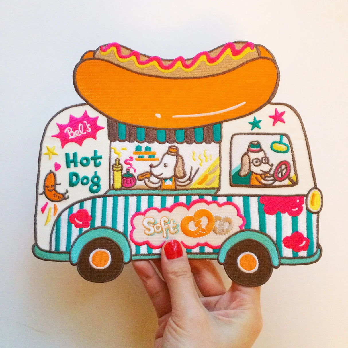Bel’s Art World XXL Patch - Hot Dog Truck