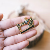 Sewing Machine (Black) Enamel Pin