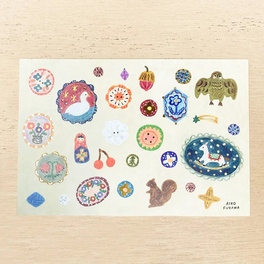 The gold foil stamping on the entire postcard shines brightly.
Full color printing is also applied to the back side.
It is also recommended to accompany gifts to loved ones or display them as an interior decoration in your room.

4 in x 6 in
Includes 1 post card