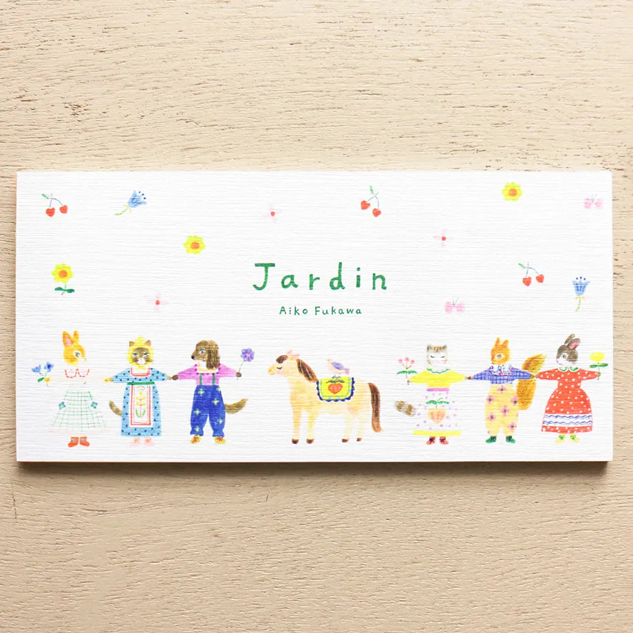 Animals dressed in fashionable clothes and cute flowers are drawn in a one-stroke note by illustrator Aiko Fukawa. Since it uses fluorescent ink, the bright color is cute. Use it to write a small letter or thank you.

It comes in a set of 4 patterns, so you can use it according to your mood and the person you are sending it to.
It is made of Mino washi paper with a pleasant rough texture, and you can also enjoy the unique writing comfort of washi paper.



Mino washi paper&nbsp;
4 patterns, 5 sheets each&nb
