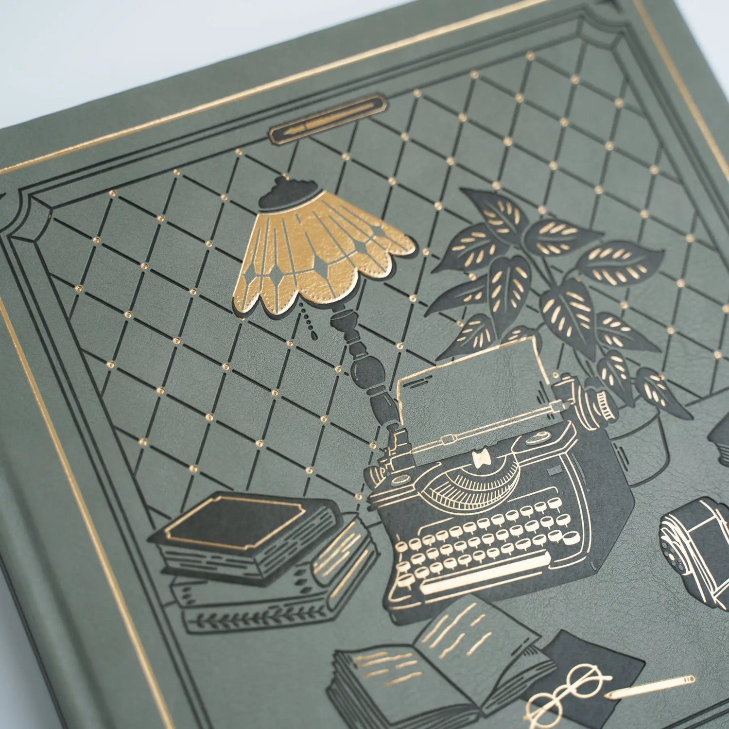 Archer and Olive Notebook: The Writer's Desk