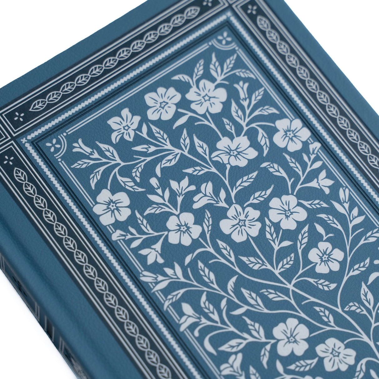 Wild Periwinkle Notebook

Let your creativity unfurl like a field of wildflowers. The Wild Periwinkle Notebook pairs soft blue tones with delicate white florals, creating a peaceful place to gather your thoughts, start new projects, and savor quiet moments of reflection. It’s a beautifully timeless companion for journaling, planning, or everyday inspiration.