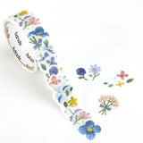 BANDE's popular patterns is back in print! The small flowers blooming in the forest can be placed on a card or planner, adding embroidered floral accents. If you stick it along the borders of your notebook or notebook, you can create a decoration that will make you smile, as if you are gathered on a perch.