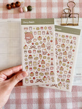 Decorate your planner / diary with these little stickers of matcha treats!

Kiss cut sticker sheet
1 sheet
Sheet size: 9 x 18 cm
Material: Washi sticker / Masking sticker