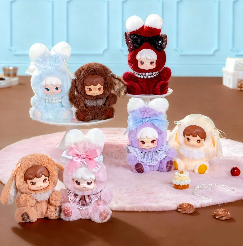 Surprise Figure Dolls: This series includes 7 different figures and 1 SECRET EDITION figure.

You will never know what you get until you open the box.

Material: PVC, Paper