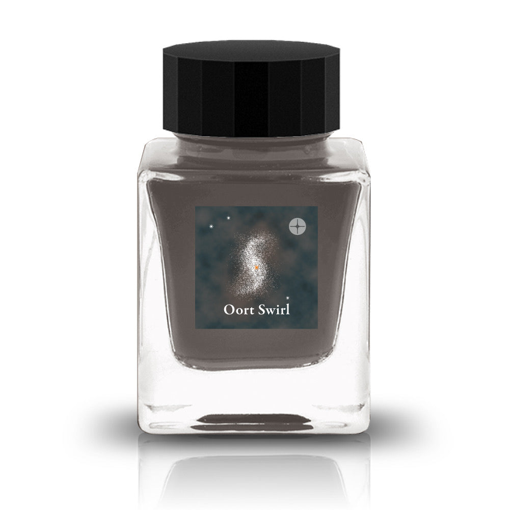 Cross the threshold between light and shadow with Oort Swirl, a mysterious ink from TONO &amp; LIMS’ Deep Field collection.&nbsp;

30 ml