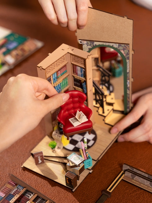 Bookstore Book Nook Kit Diy Miniature House