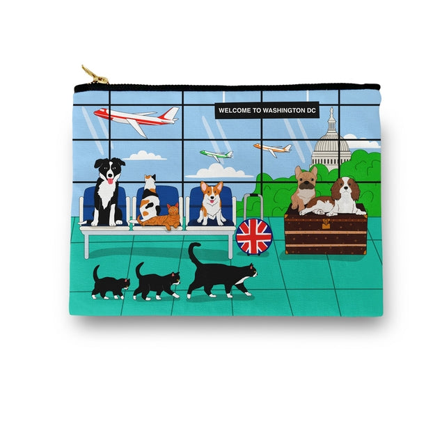 Bolsa de cosméticos y artículos de aseo para perros y gatos en el aeropuerto de Washington D.C. 