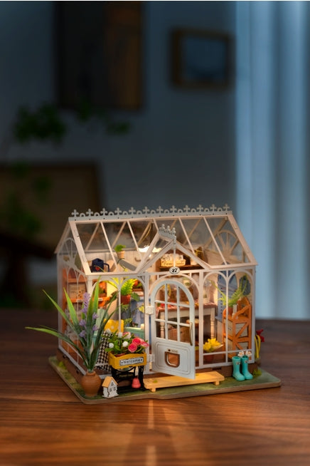 Dreamy Garden House Diy Miniature House Kit
