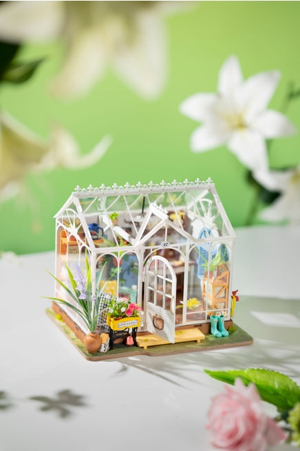 Dreamy Garden House Diy Miniature House Kit